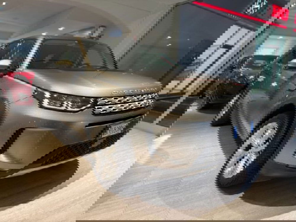Land Rover Discovery Sport usata a Lucca (3)