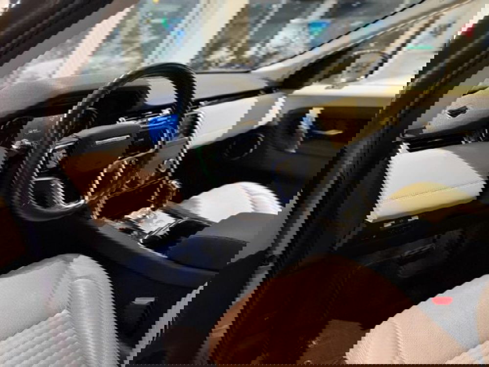 Land Rover Discovery Sport usata a Lucca (6)