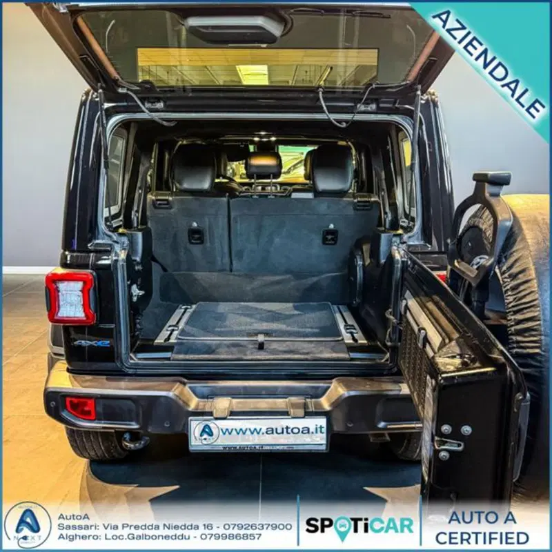 Jeep Wrangler Unlimited usata a Sassari (10)