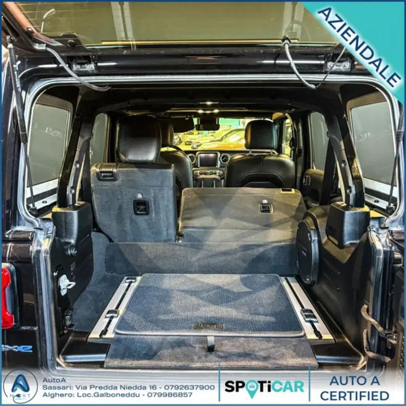 Jeep Wrangler Unlimited usata a Sassari (11)