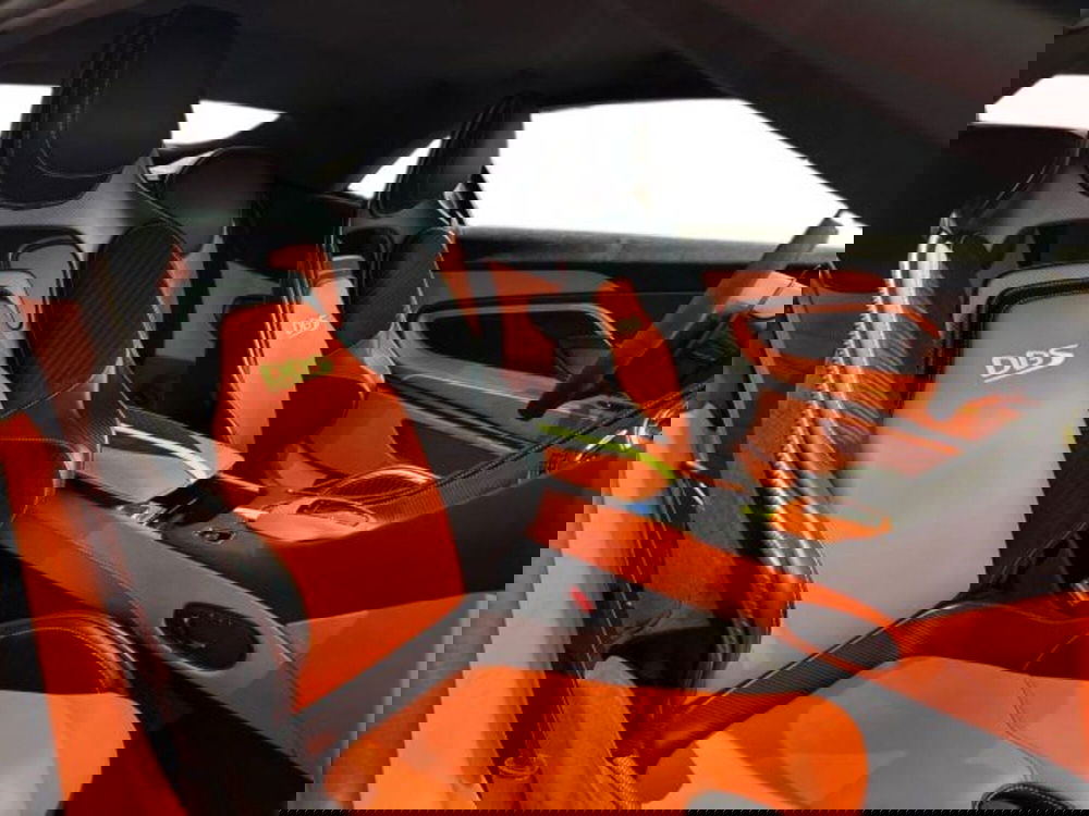 Aston Martin DBS Superleggera Volante usata a Bologna (18)