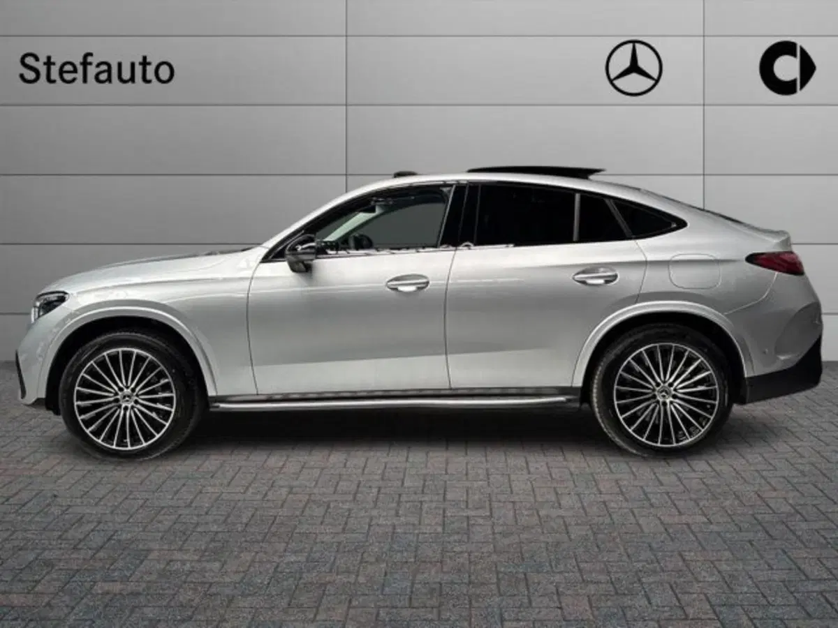Mercedes-Benz GLC nuova a Bologna (3)