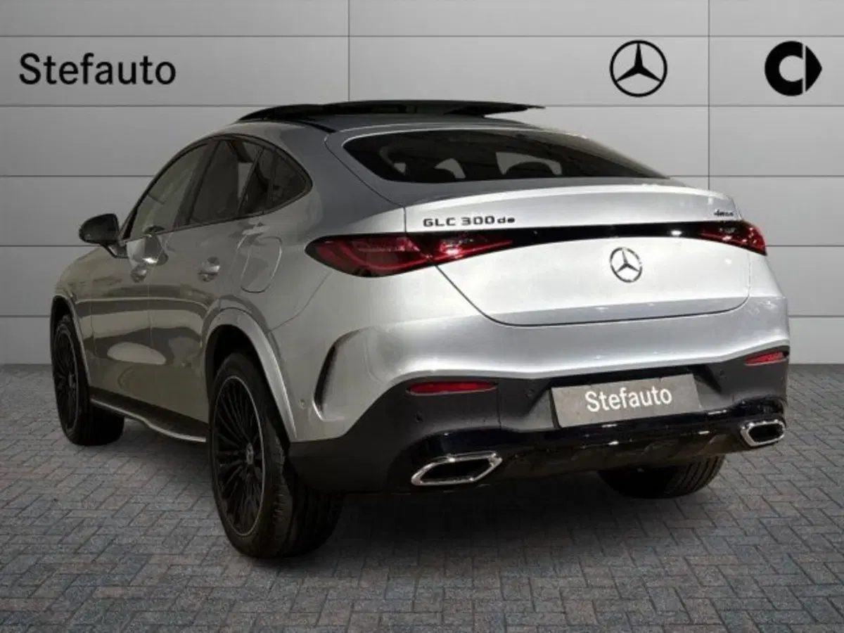 Mercedes-Benz GLC Coupé nuova a Bologna (5)