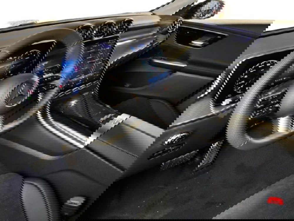 Mercedes-Benz GLC nuova a Bologna (11)