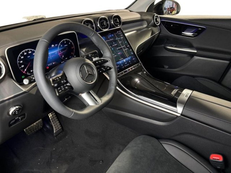 Mercedes-Benz GLC nuova a Bologna (11)