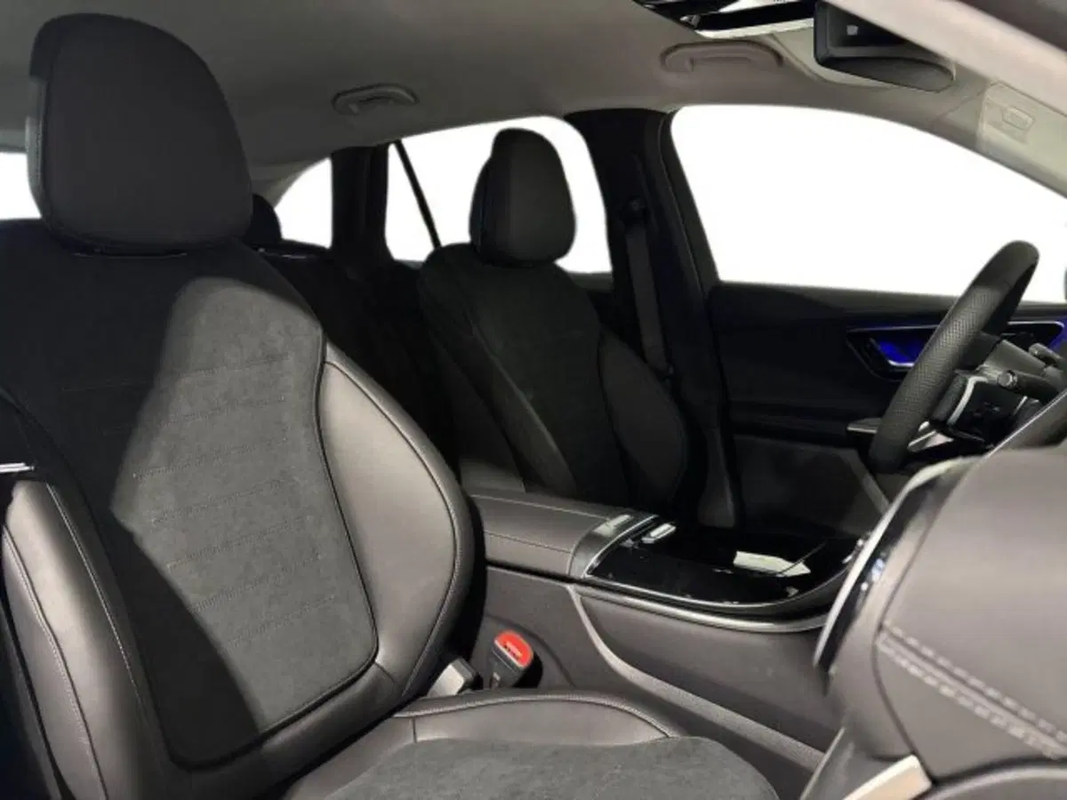 Mercedes-Benz GLC nuova a Bologna (16)