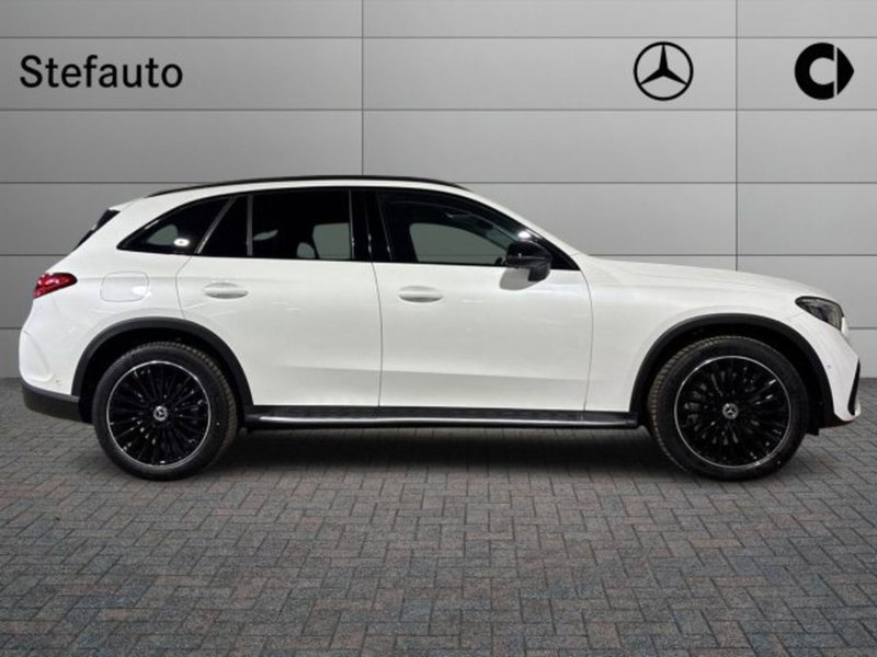 Mercedes-Benz GLC nuova a Bologna (2)