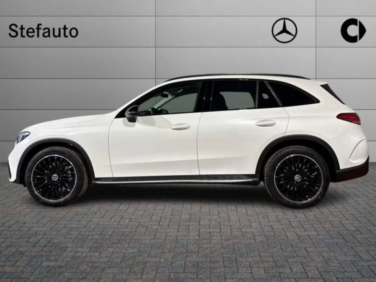 Mercedes-Benz GLC nuova a Bologna (3)