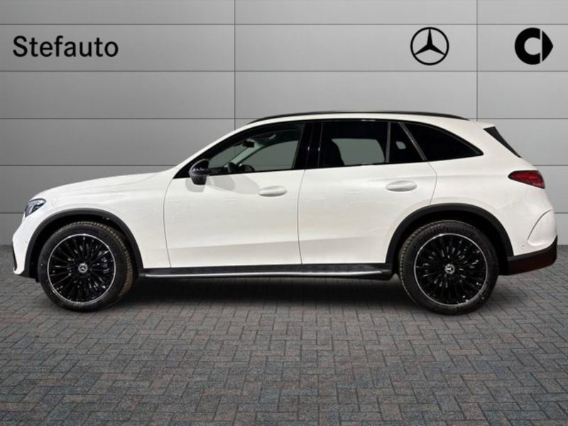 Mercedes-Benz GLC nuova a Bologna (3)
