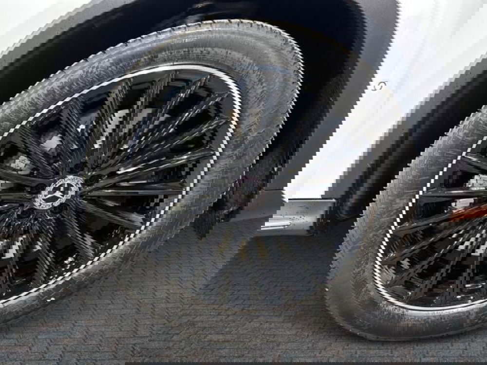 Mercedes-Benz GLC nuova a Bologna (8)