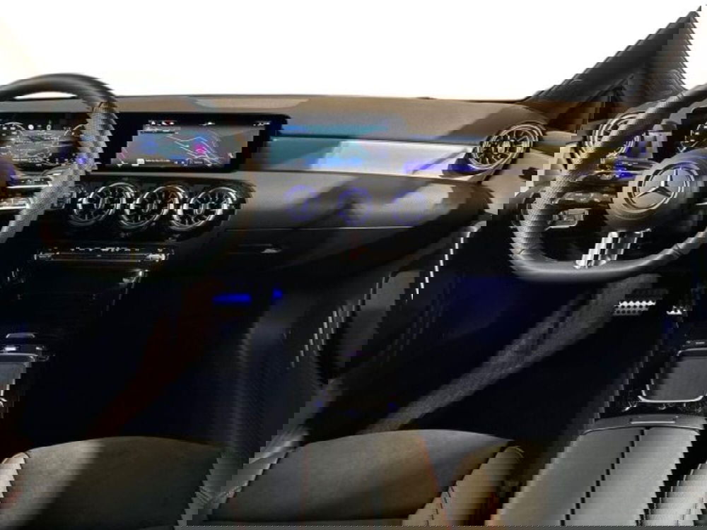 Mercedes-Benz Classe A nuova a Bologna (13)