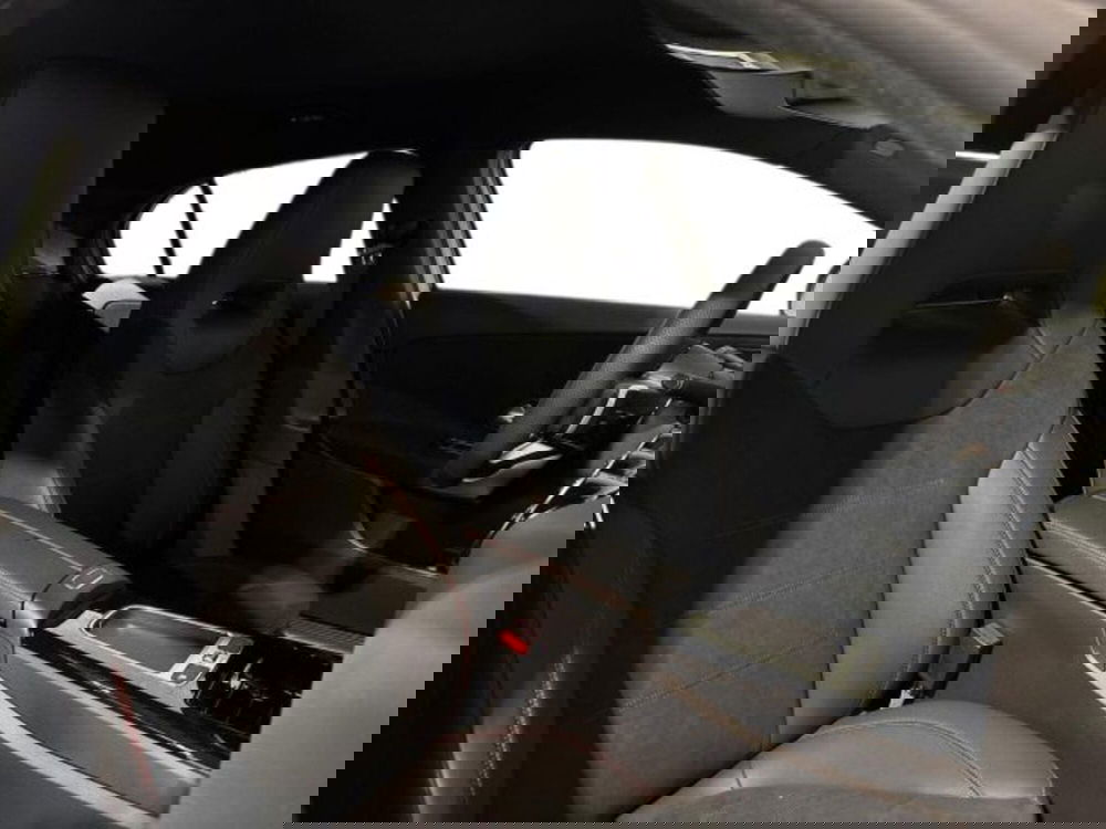 Mercedes-Benz Classe A nuova a Bologna (16)