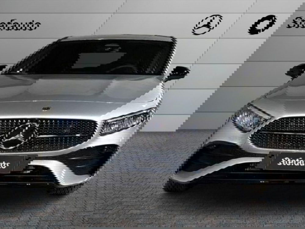 Mercedes-Benz Classe A nuova a Bologna (4)