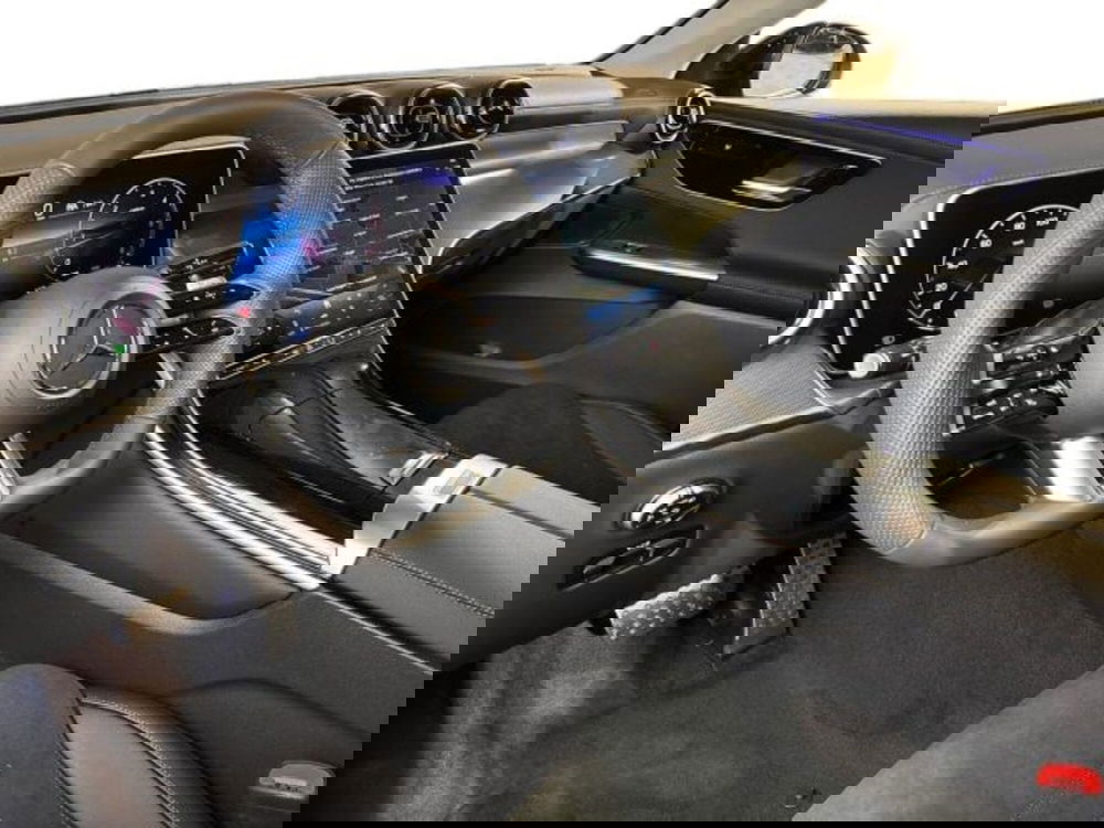 Mercedes-Benz GLC nuova a Bologna (11)