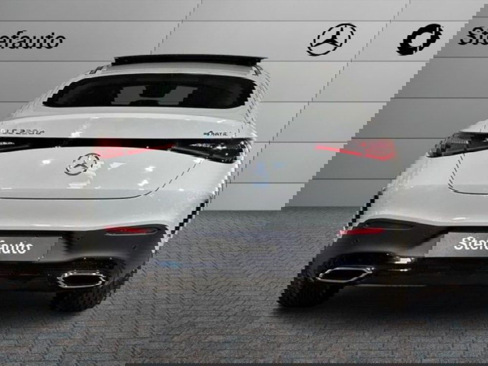 Mercedes-Benz GLC nuova a Bologna (6)