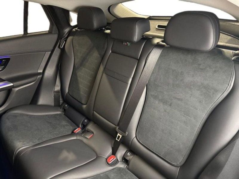Mercedes-Benz GLC nuova a Bologna (9)