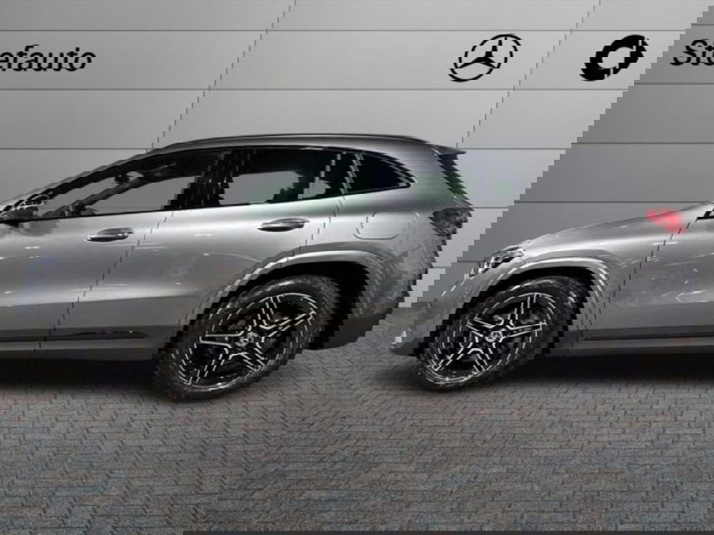 Mercedes-Benz GLA SUV nuova a Bologna (3)