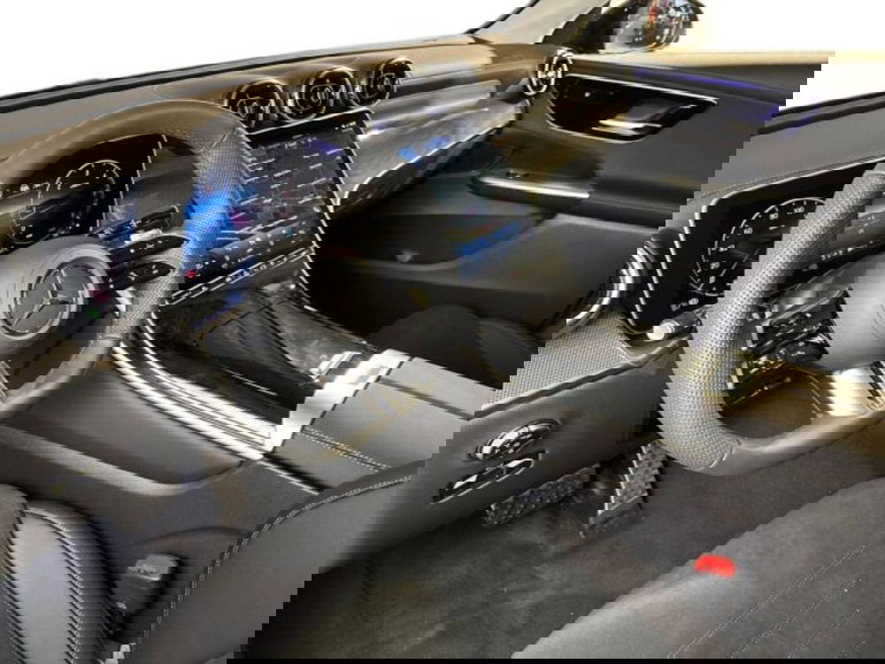 Mercedes-Benz GLC nuova a Bologna (11)