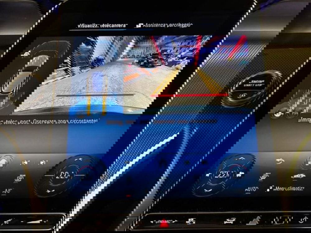 Mercedes-Benz GLC nuova a Bologna (12)