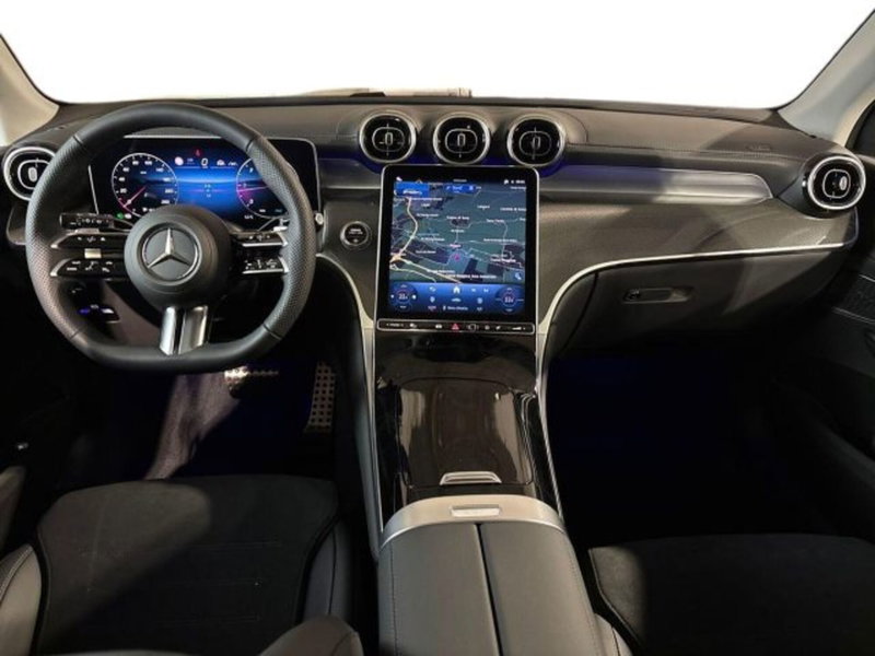 Mercedes-Benz GLC nuova a Bologna (13)
