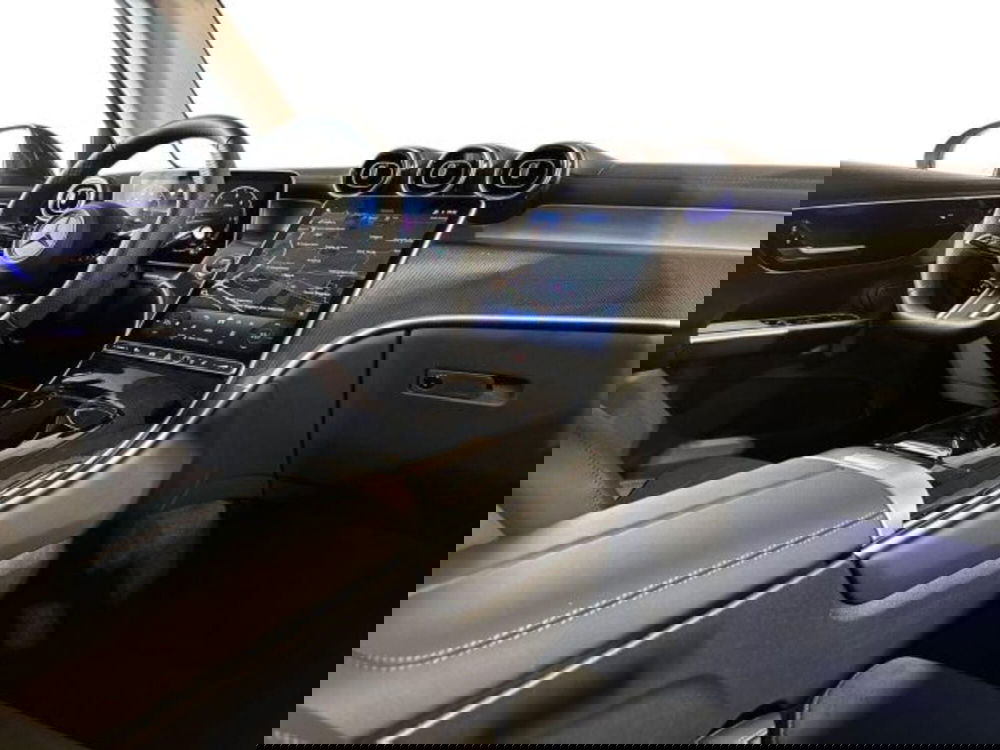 Mercedes-Benz GLC nuova a Bologna (15)