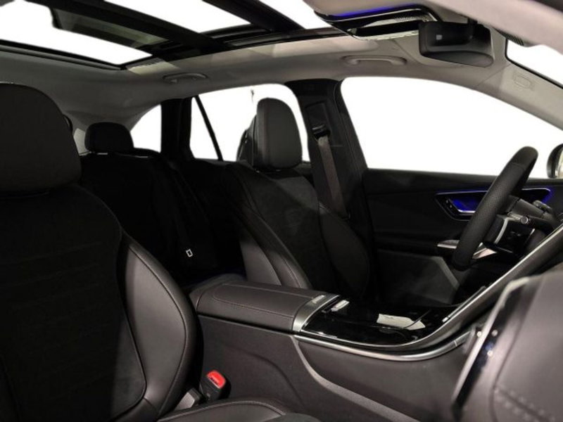 Mercedes-Benz GLC nuova a Bologna (16)