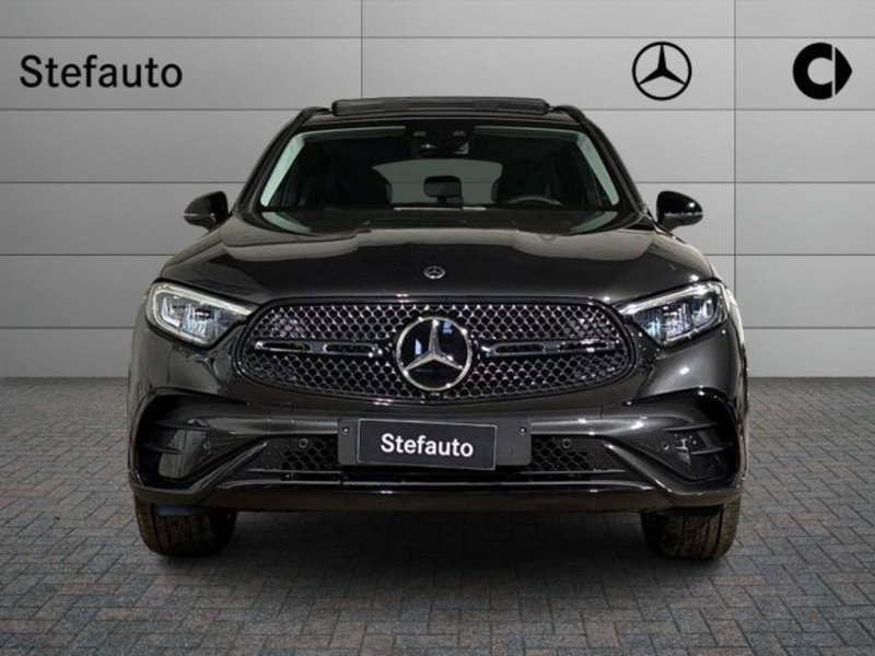 Mercedes-Benz GLC nuova a Bologna (4)