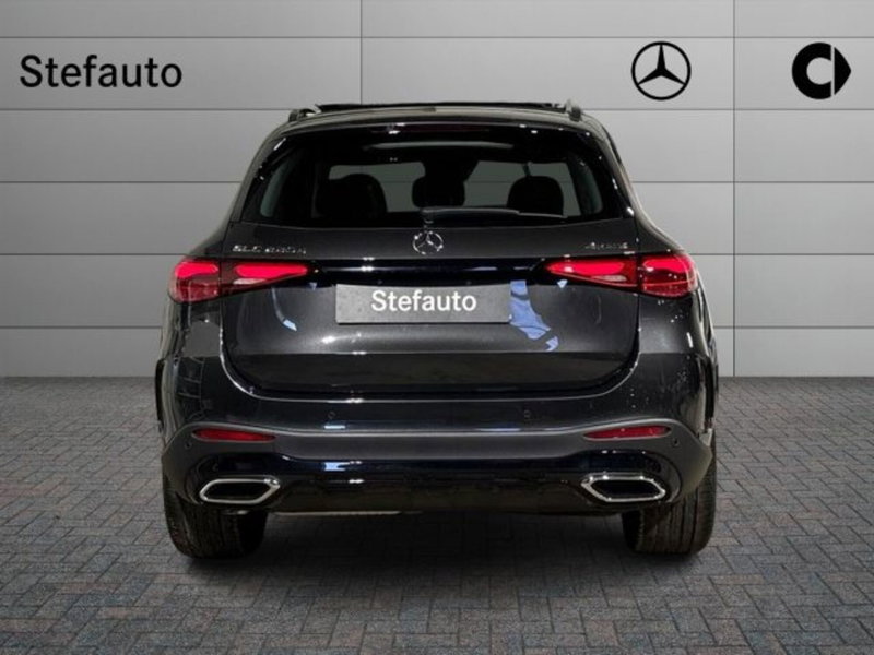 Mercedes-Benz GLC nuova a Bologna (6)