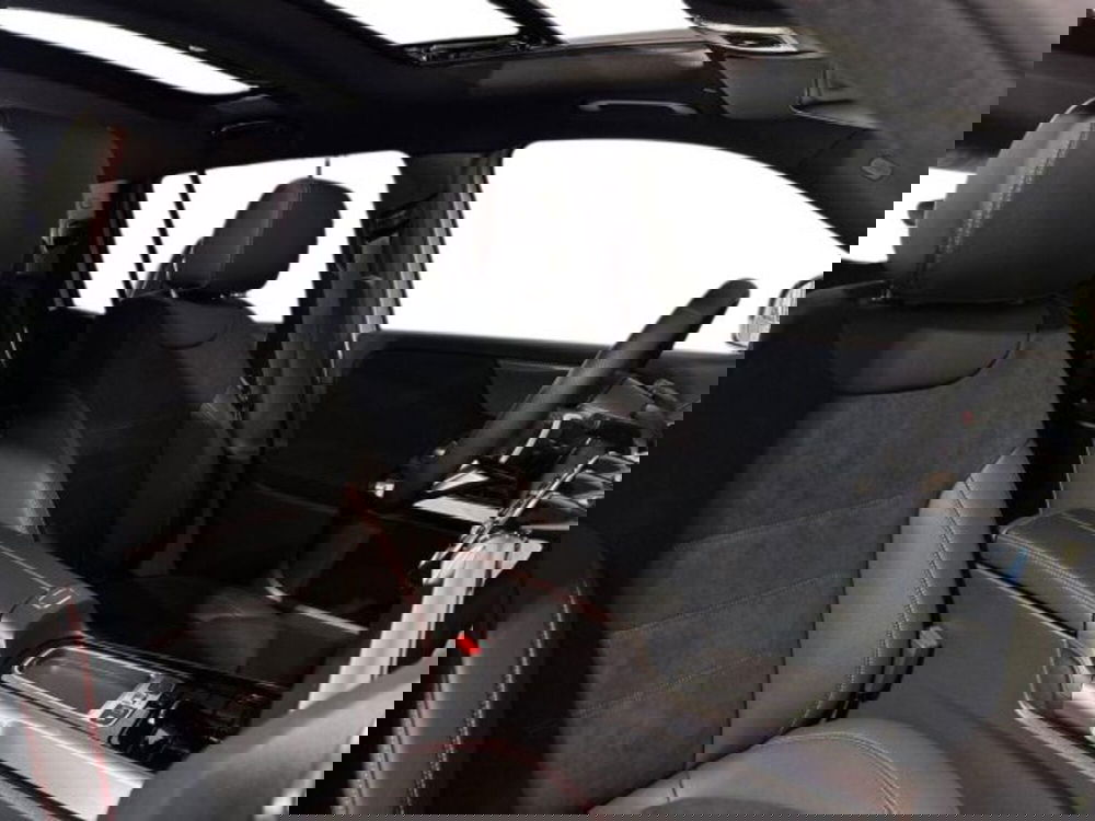 Mercedes-Benz GLB nuova a Bologna (16)