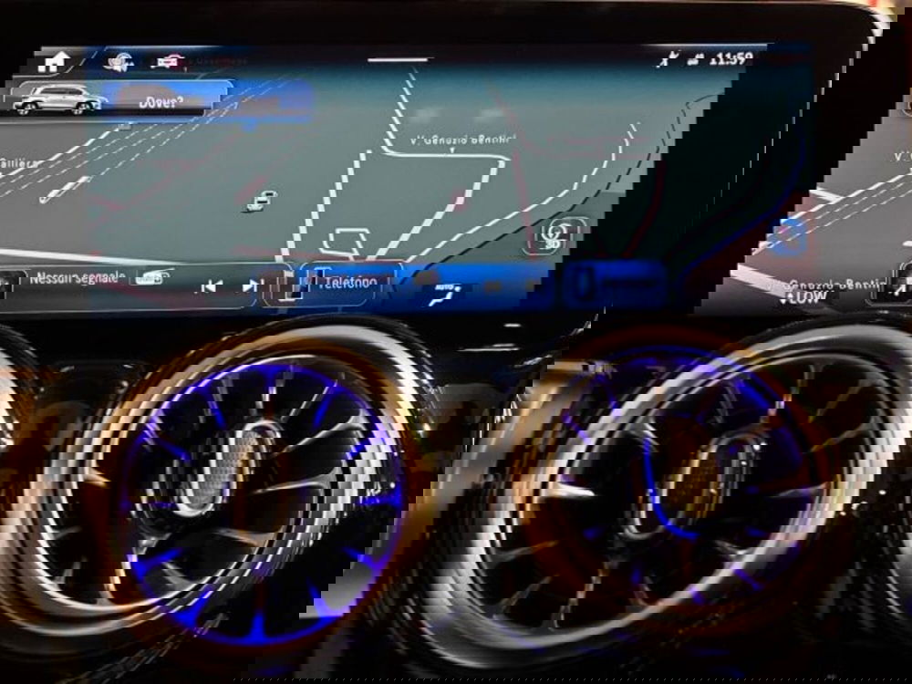 Mercedes-Benz GLB nuova a Bologna (17)