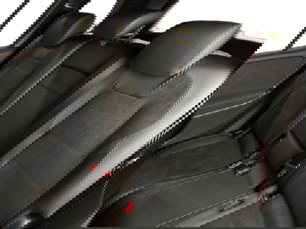 Mercedes-Benz GLB nuova a Bologna (9)