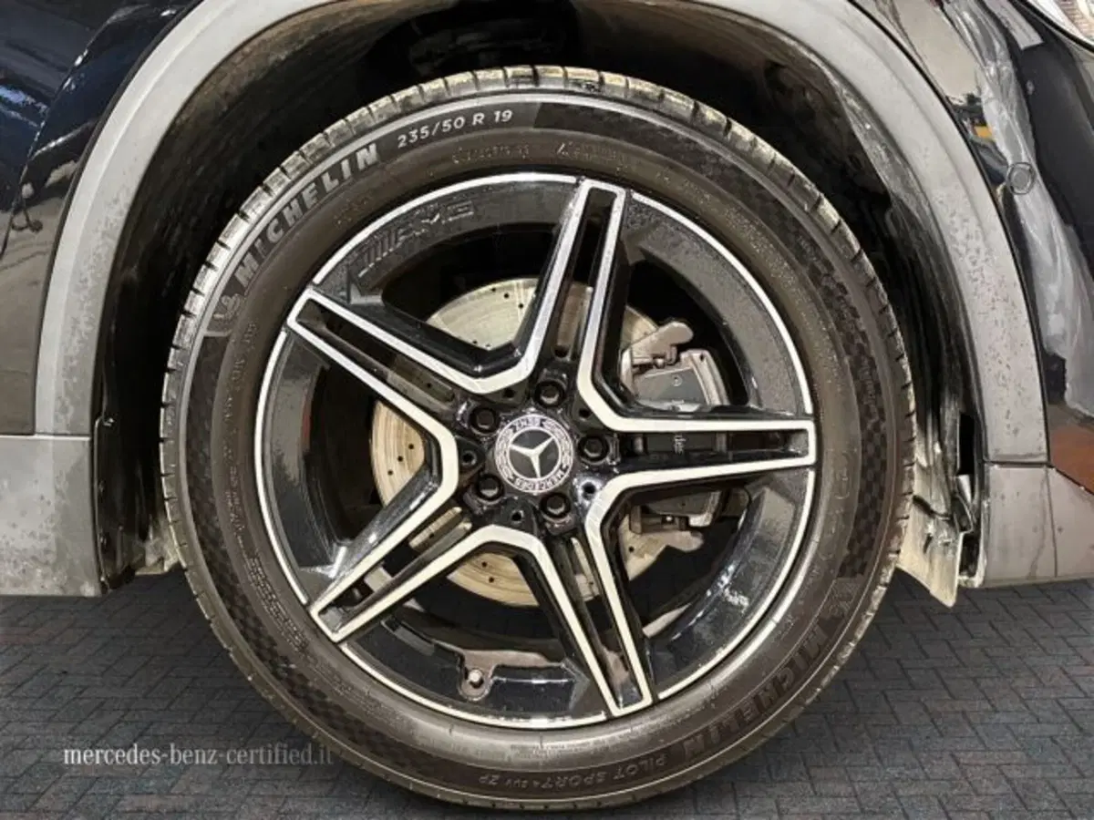 Mercedes-Benz GLA SUV usata a Bologna (17)