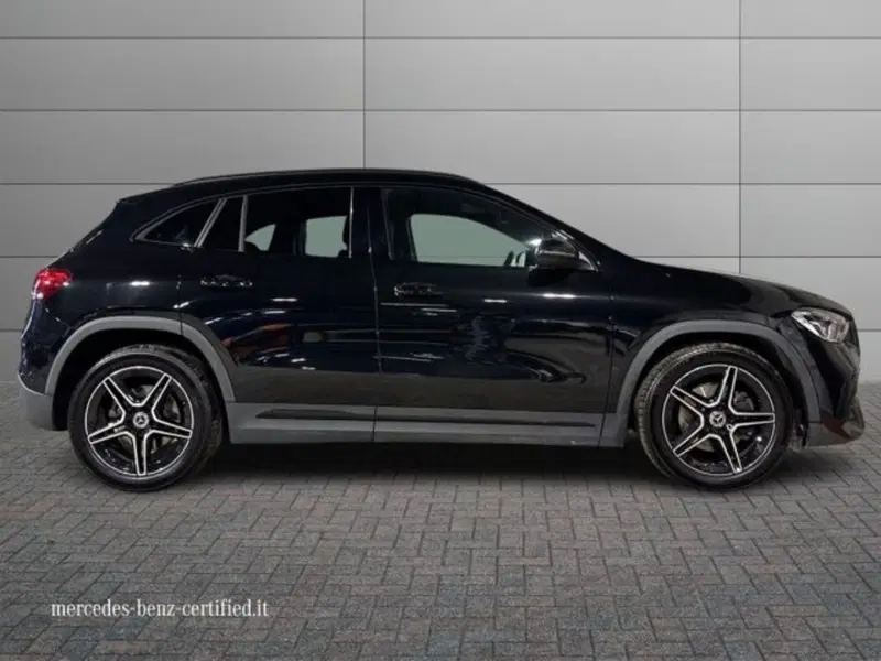 Mercedes-Benz GLA SUV usata a Bologna (5)