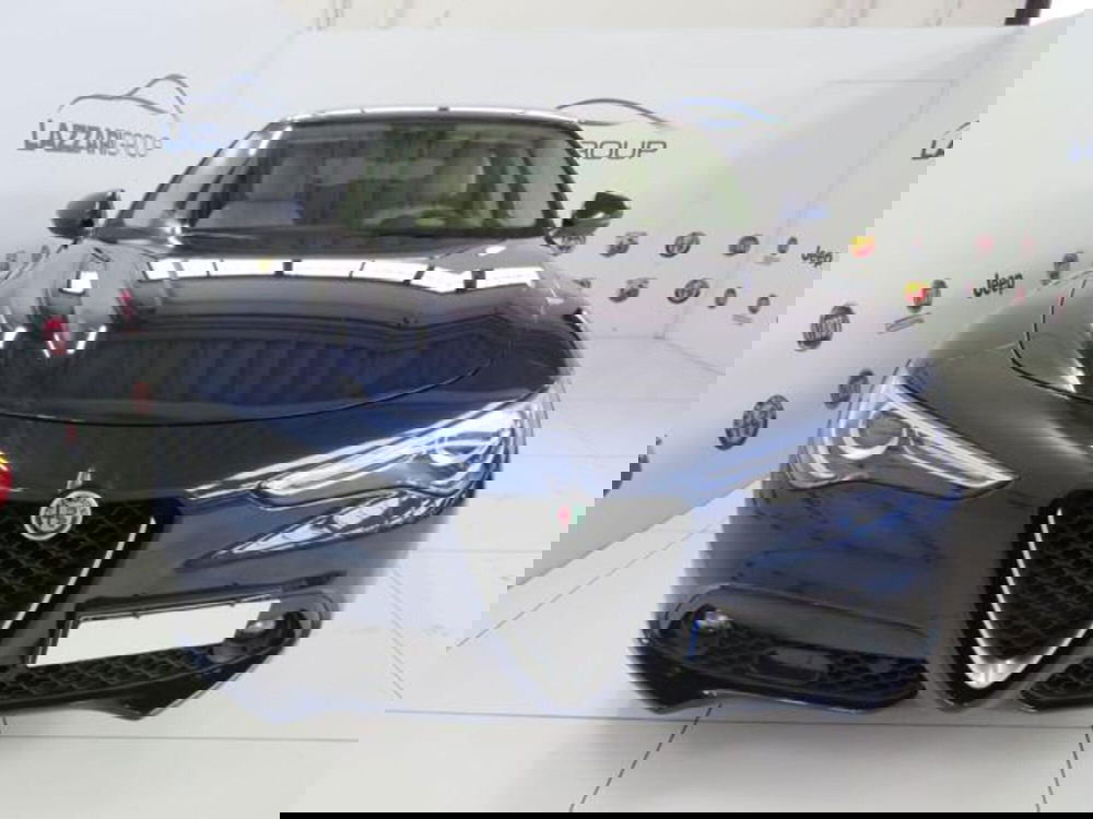 Alfa Romeo Stelvio usata a Lodi (2)