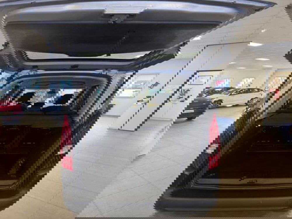 Peugeot Rifter usata a Verbano Cusio Ossola (7)