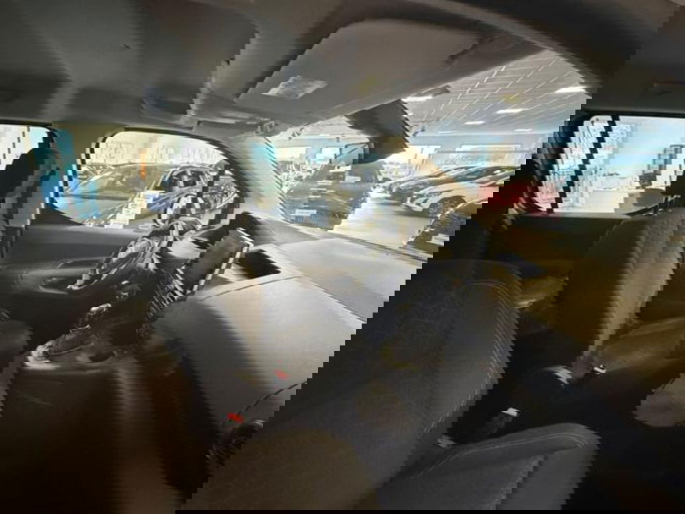 Peugeot Rifter usata a Verbano Cusio Ossola (9)