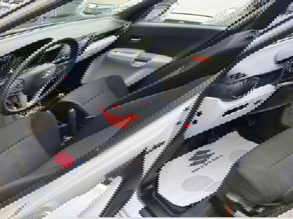 Suzuki Ignis usata a Macerata (8)