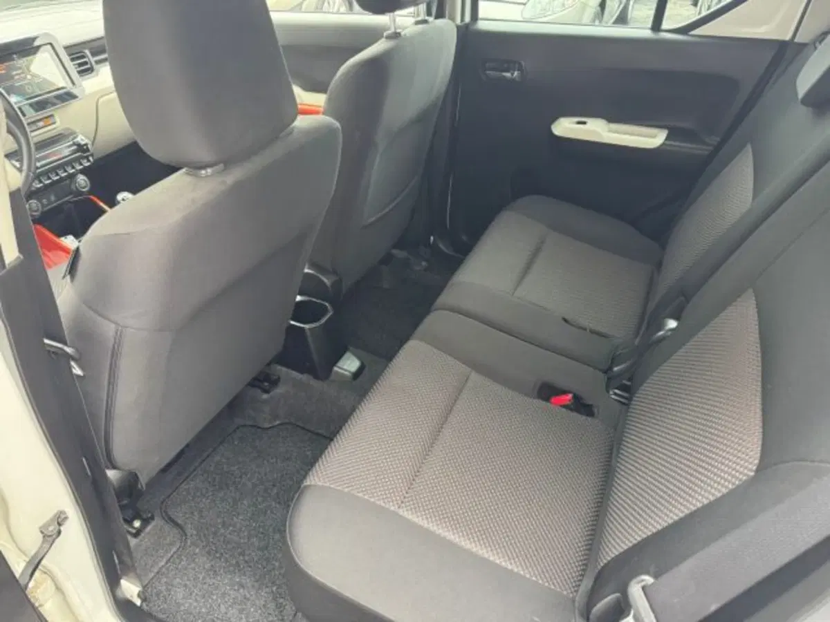 Suzuki Ignis usata a Macerata (9)