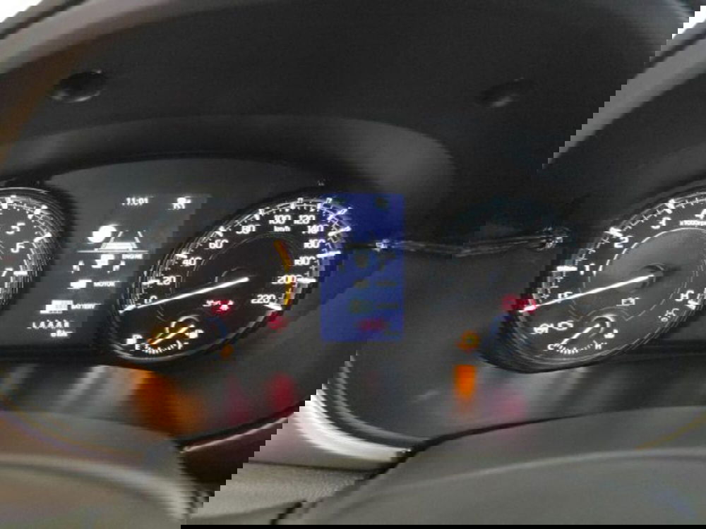 Suzuki Vitara nuova a Reggio Emilia (17)