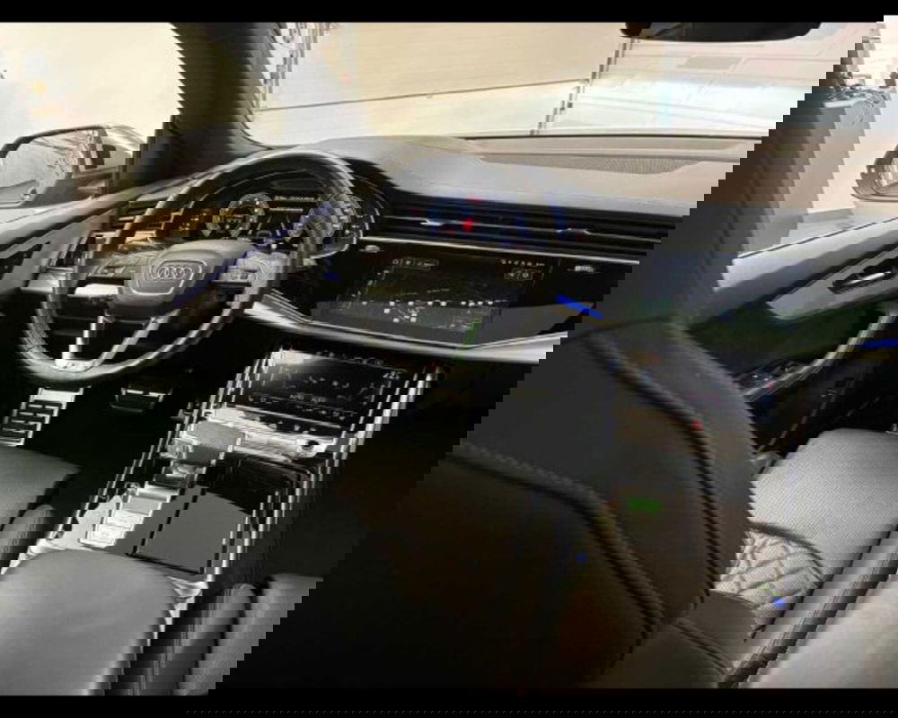 Audi SQ8 usata a Bologna (11)