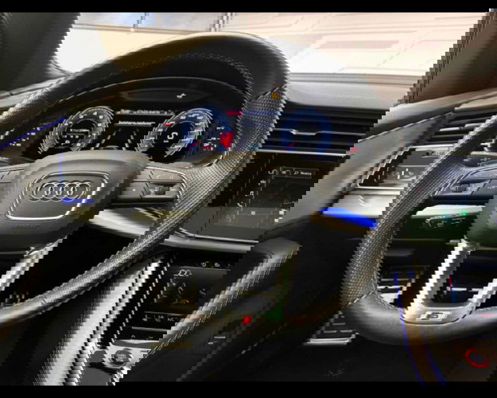 Audi SQ8 usata a Bologna (14)