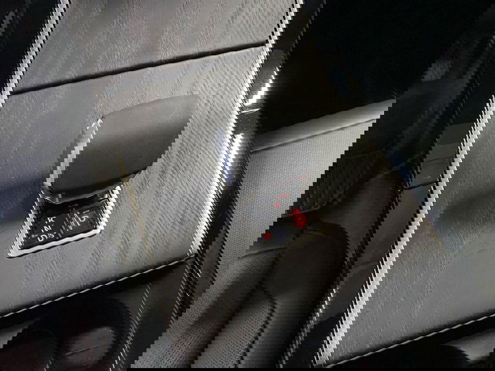 Land Rover Range Rover Velar usata a Torino (10)