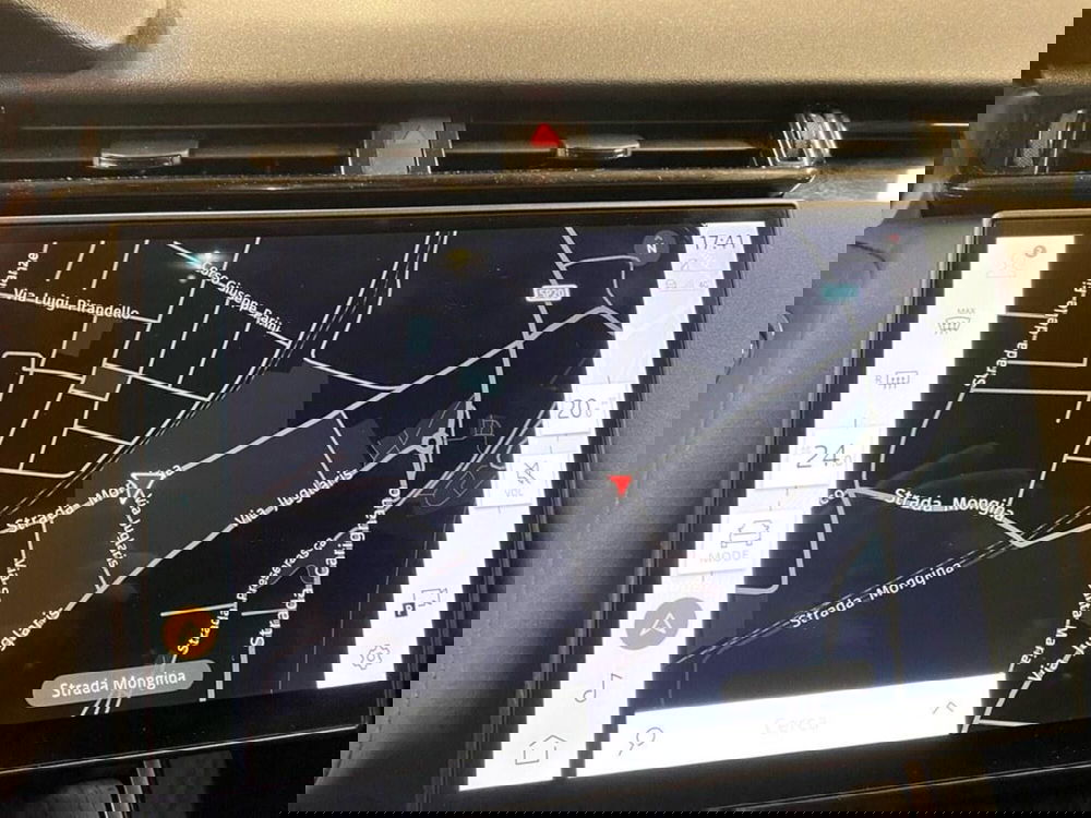 Land Rover Range Rover Velar usata a Torino (9)