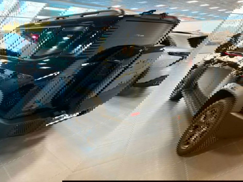 ICH-X K3 nuova a Cuneo (5)