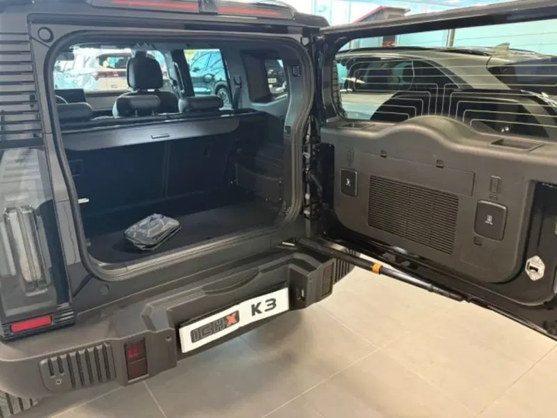 ICH-X K3 nuova a Cuneo (9)