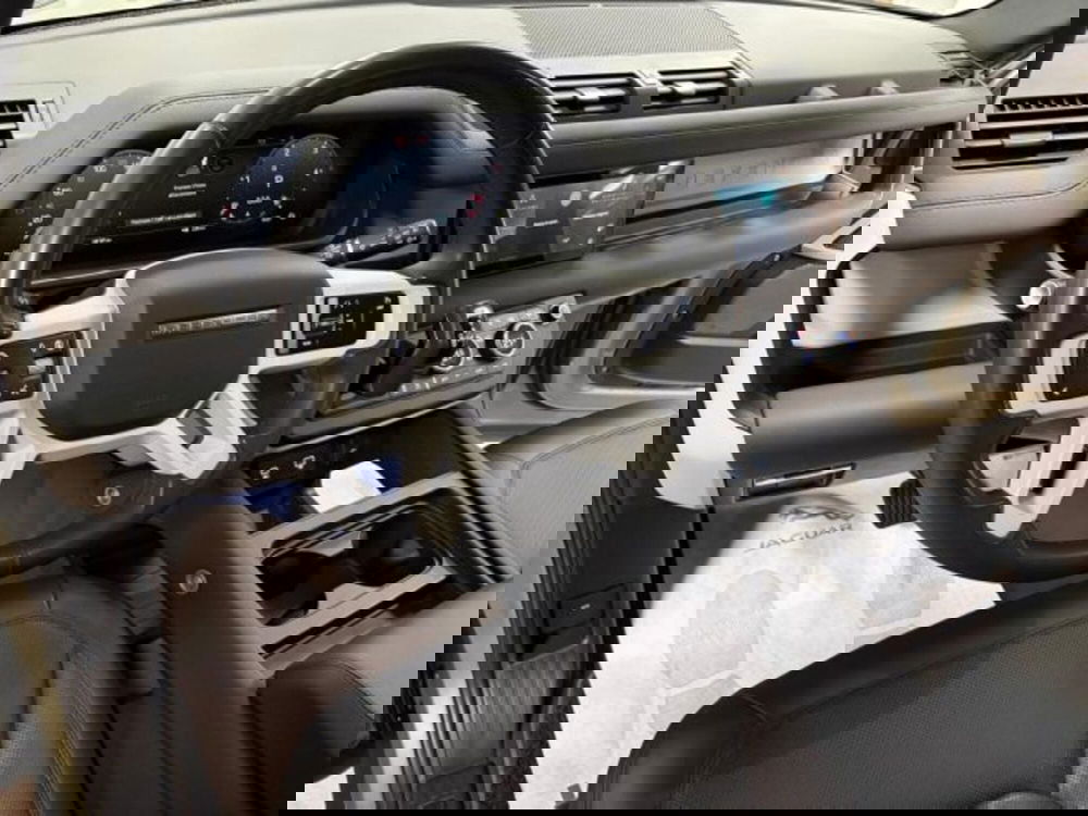 Land Rover Defender usata a Cuneo (10)