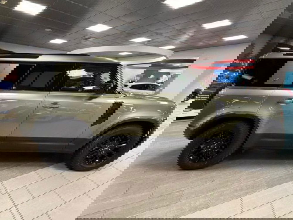 Land Rover Defender usata a Cuneo (8)