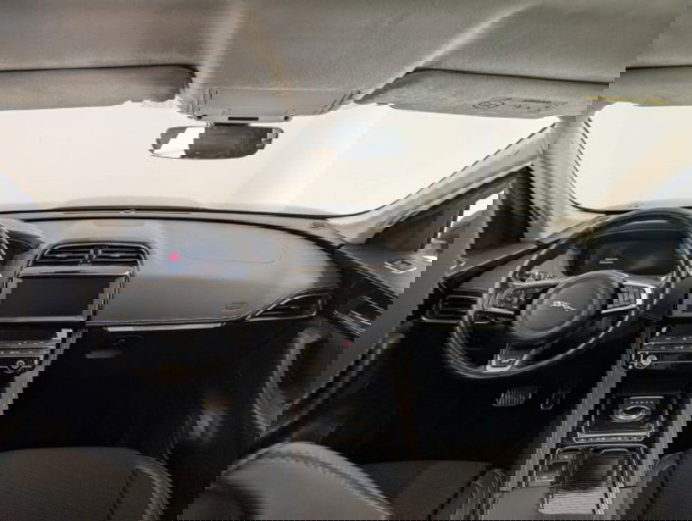 Jaguar F-Pace usata a Cuneo (10)