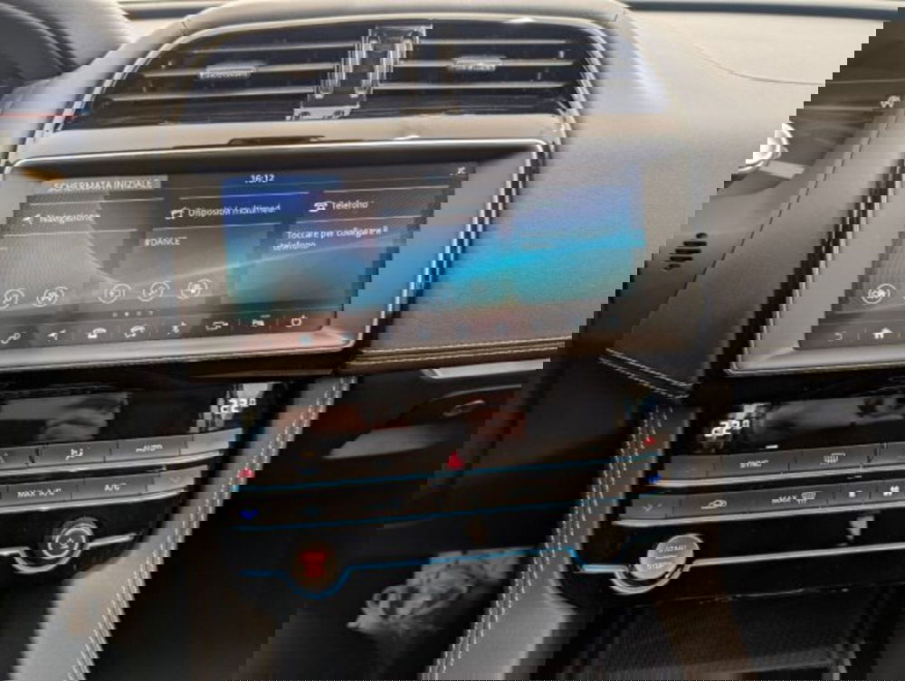 Jaguar F-Pace usata a Cuneo (13)