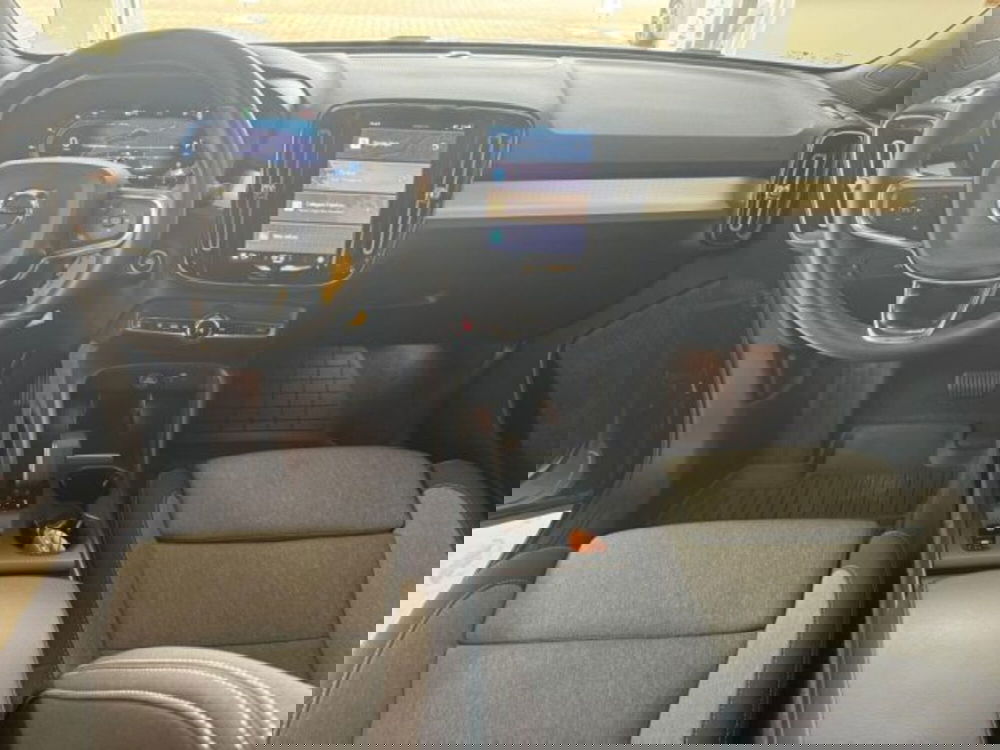 Volvo XC40 usata a Cuneo (11)
